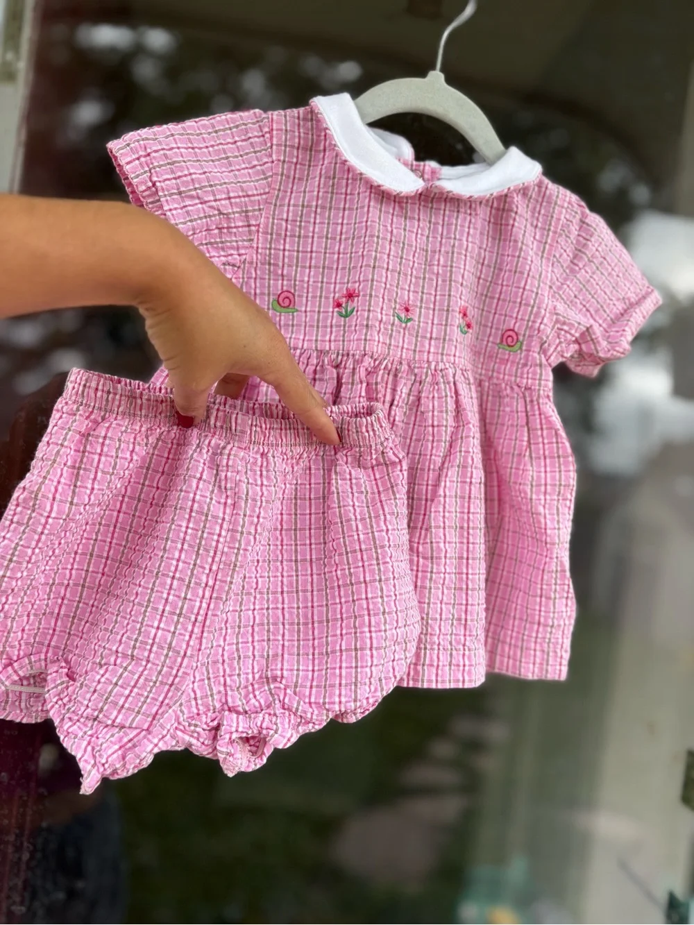 Vintage Oshkosh B’Gosh Girls Plaid Pink Slit Front Dress Floral Embroidered
